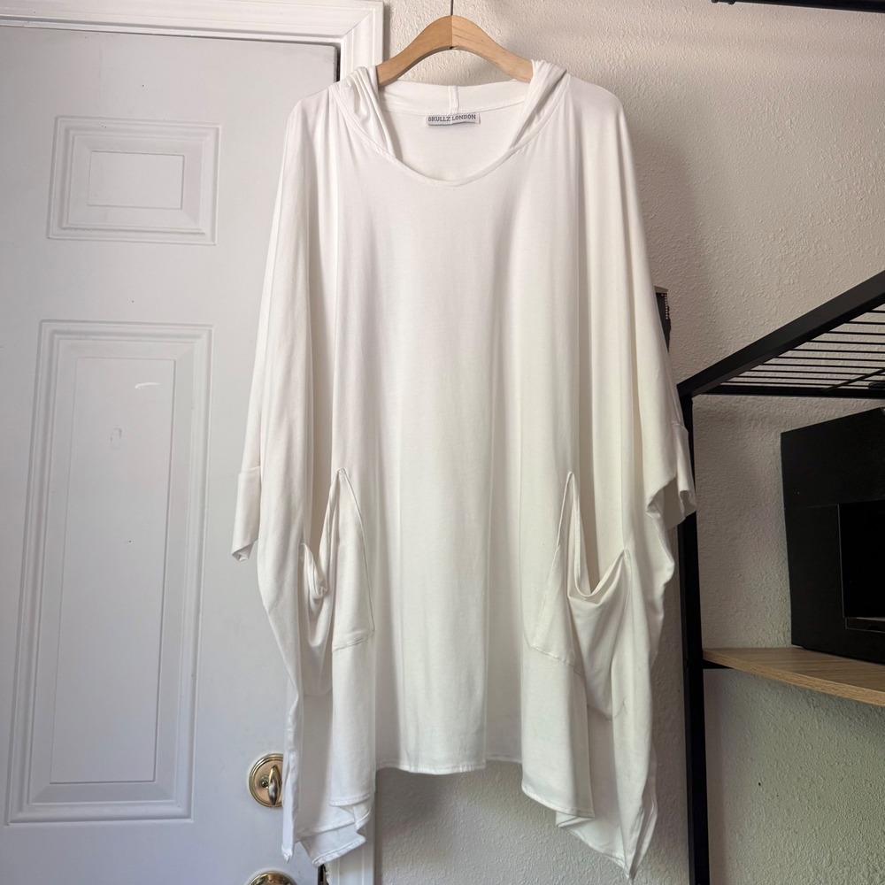 SKULLZ LONDON white oversized short sleeve draped hem boxy tunic shirt top